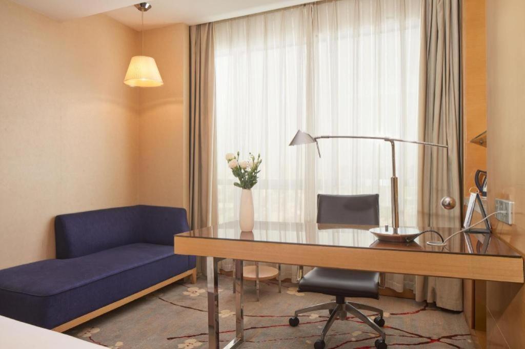 Yueyang Grand Skylight Hotel Exterior photo
