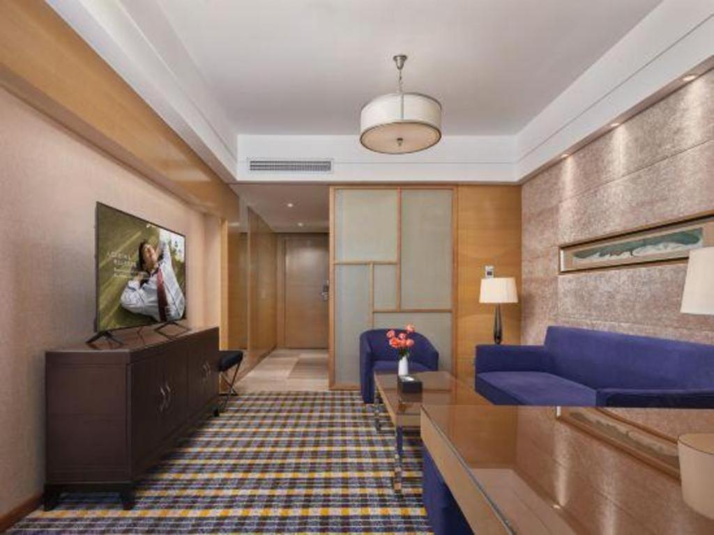 Yueyang Grand Skylight Hotel Exterior photo