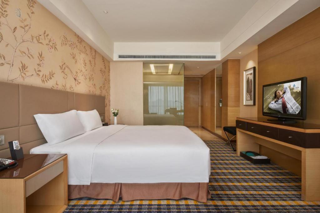 Yueyang Grand Skylight Hotel Exterior photo