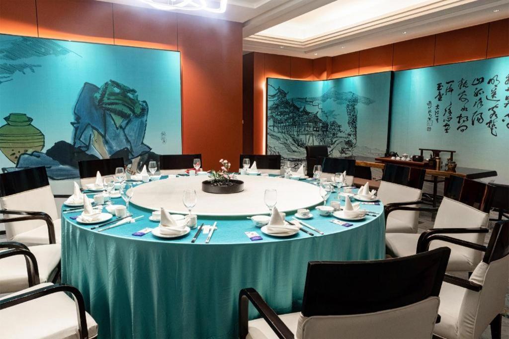 Yueyang Grand Skylight Hotel Exterior photo